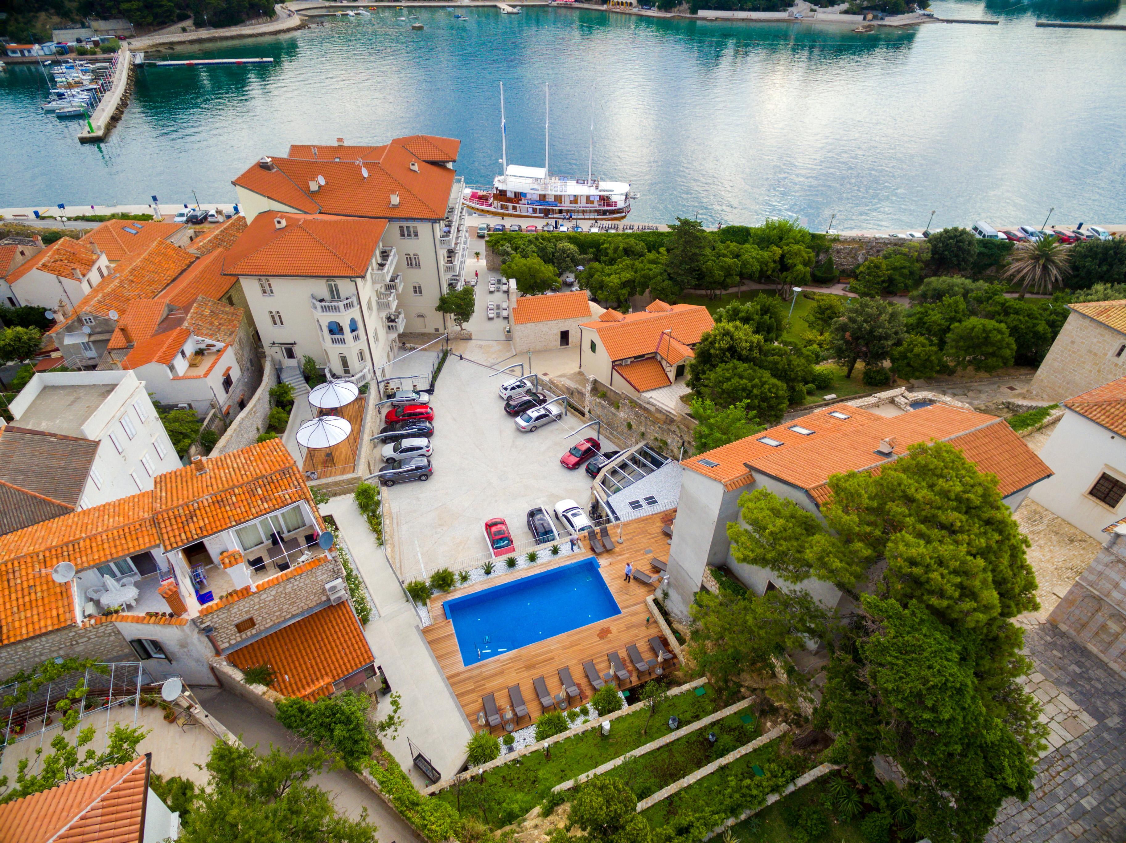 Arbiana Heritage Hotel Rab Town Luaran gambar