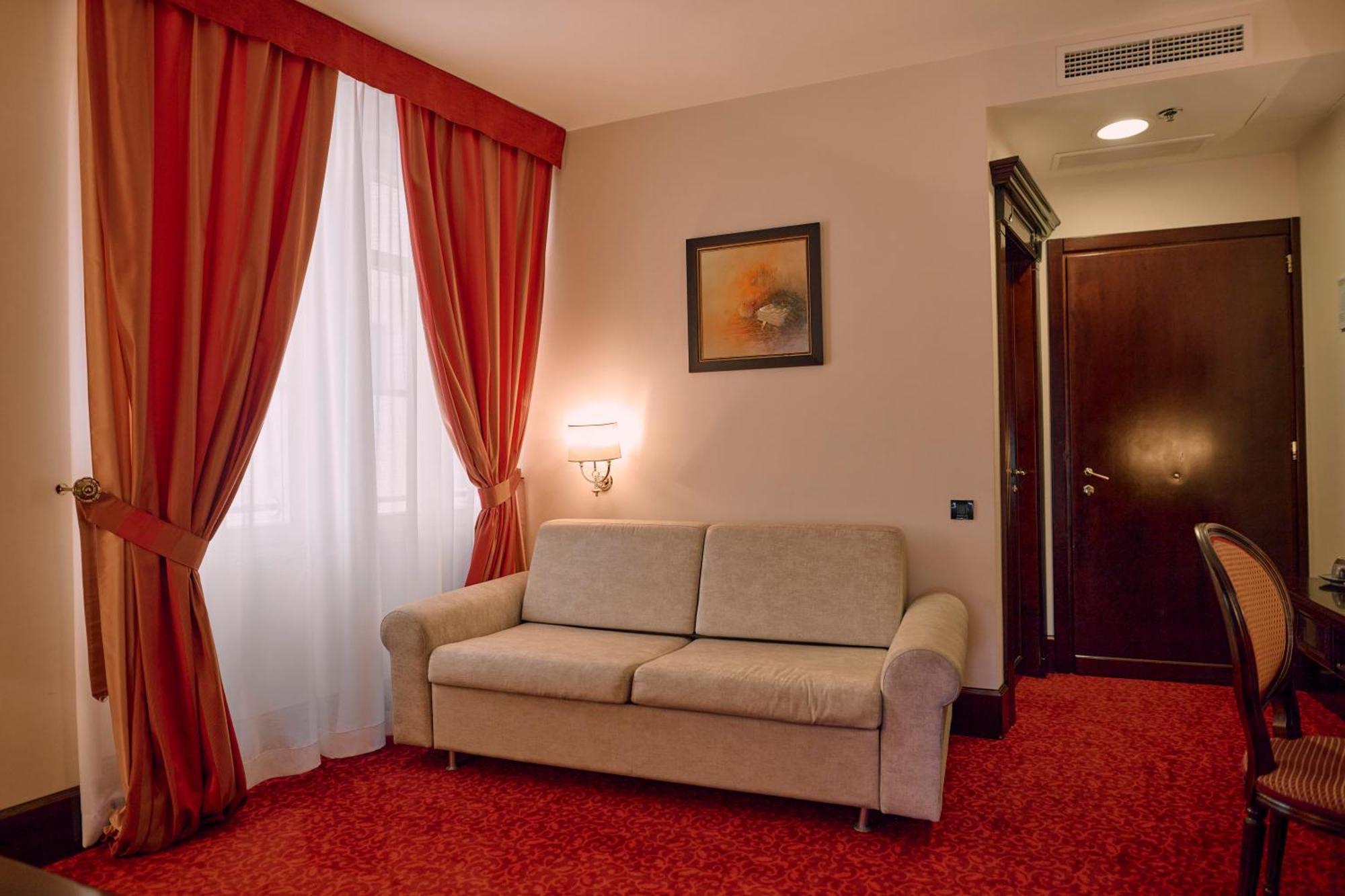 Arbiana Heritage Hotel Rab Town Luaran gambar