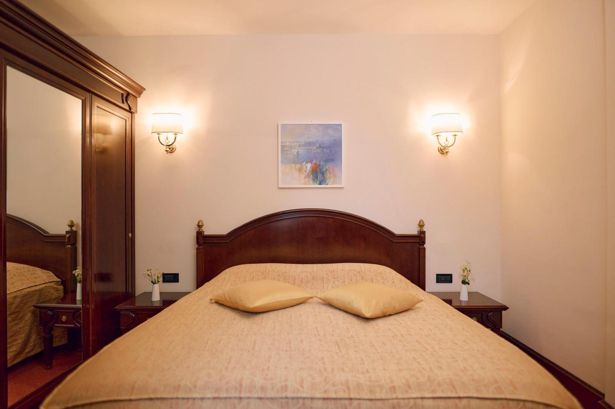 Arbiana Heritage Hotel Rab Town Bilik gambar