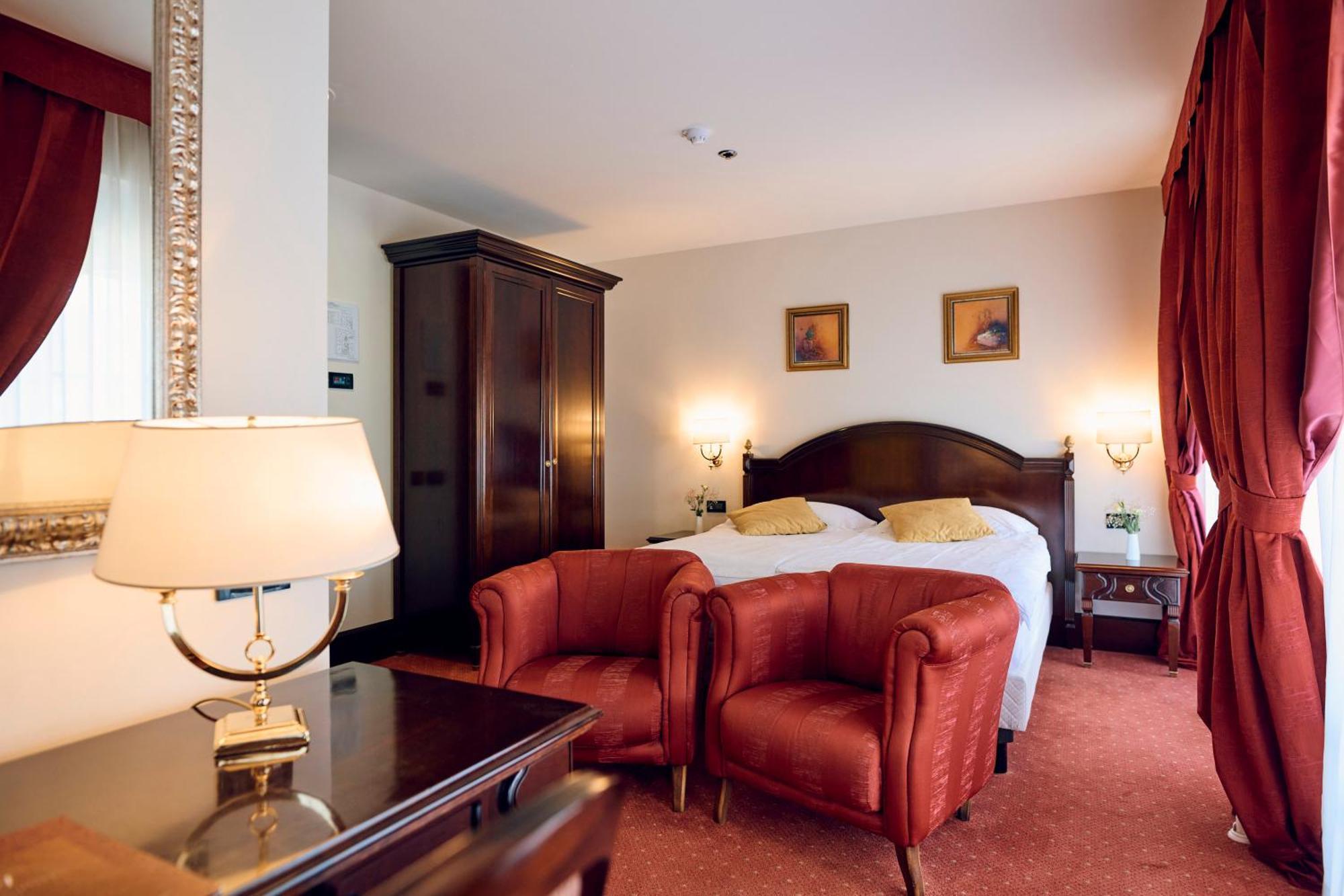 Arbiana Heritage Hotel Rab Town Luaran gambar