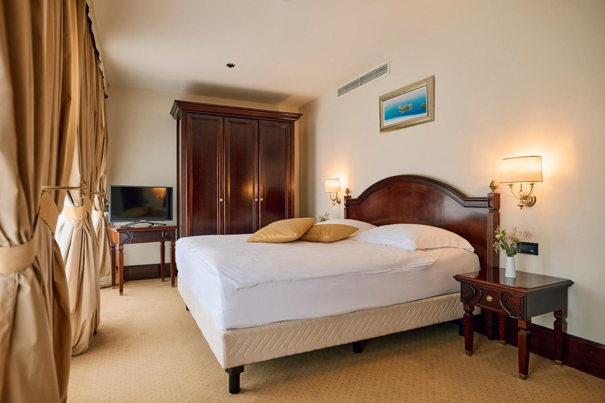 Arbiana Heritage Hotel Rab Town Bilik gambar